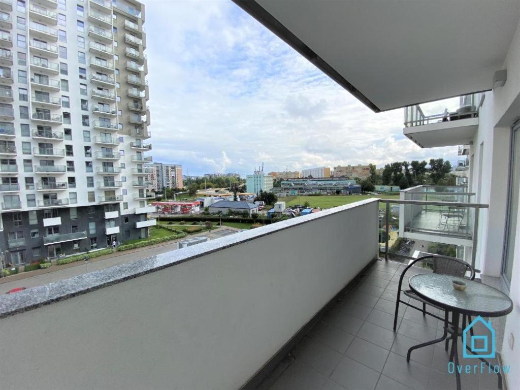Milky Apartment With Balcony - 3 Km To Baltic Sea Gdańsk Zewnętrze zdjęcie