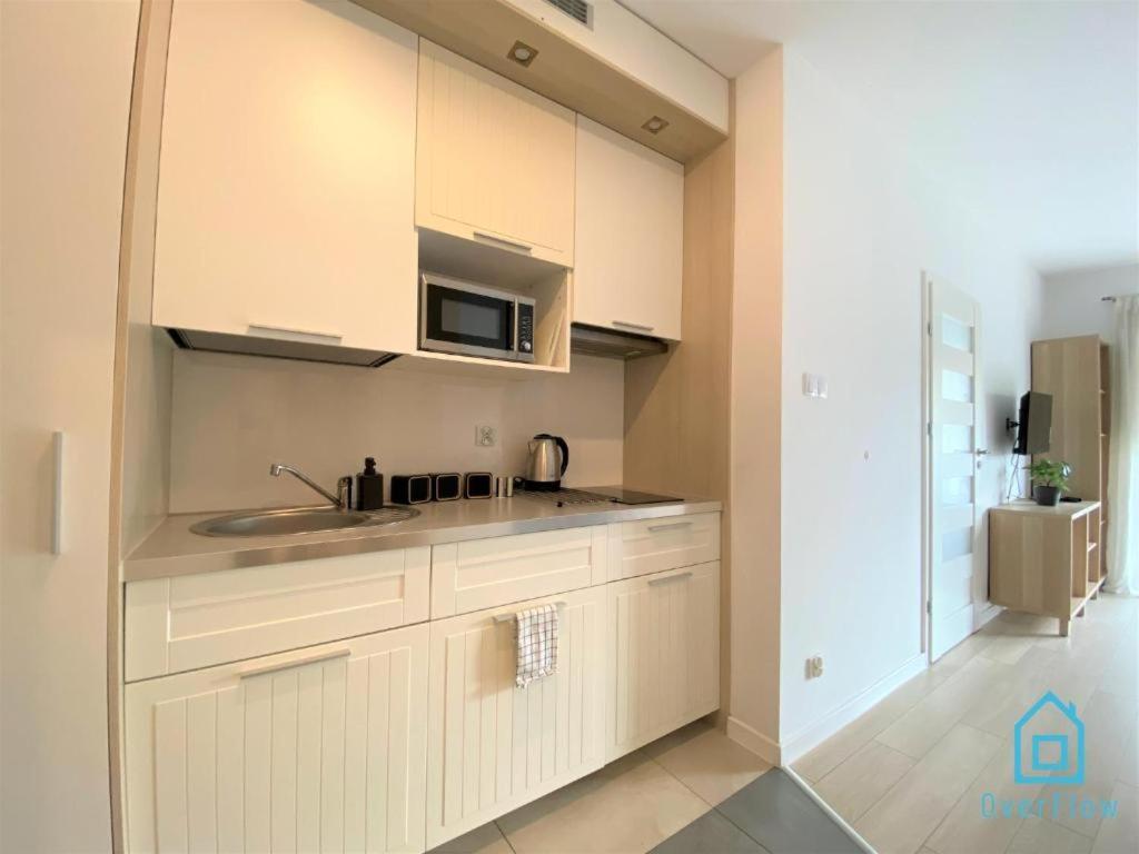Milky Apartment With Balcony - 3 Km To Baltic Sea Gdańsk Zewnętrze zdjęcie